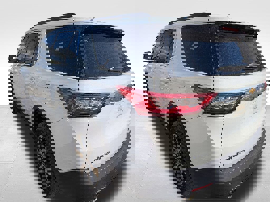 Used 2019 Chevrolet Traverse LT w/ LT Premium Package image 8