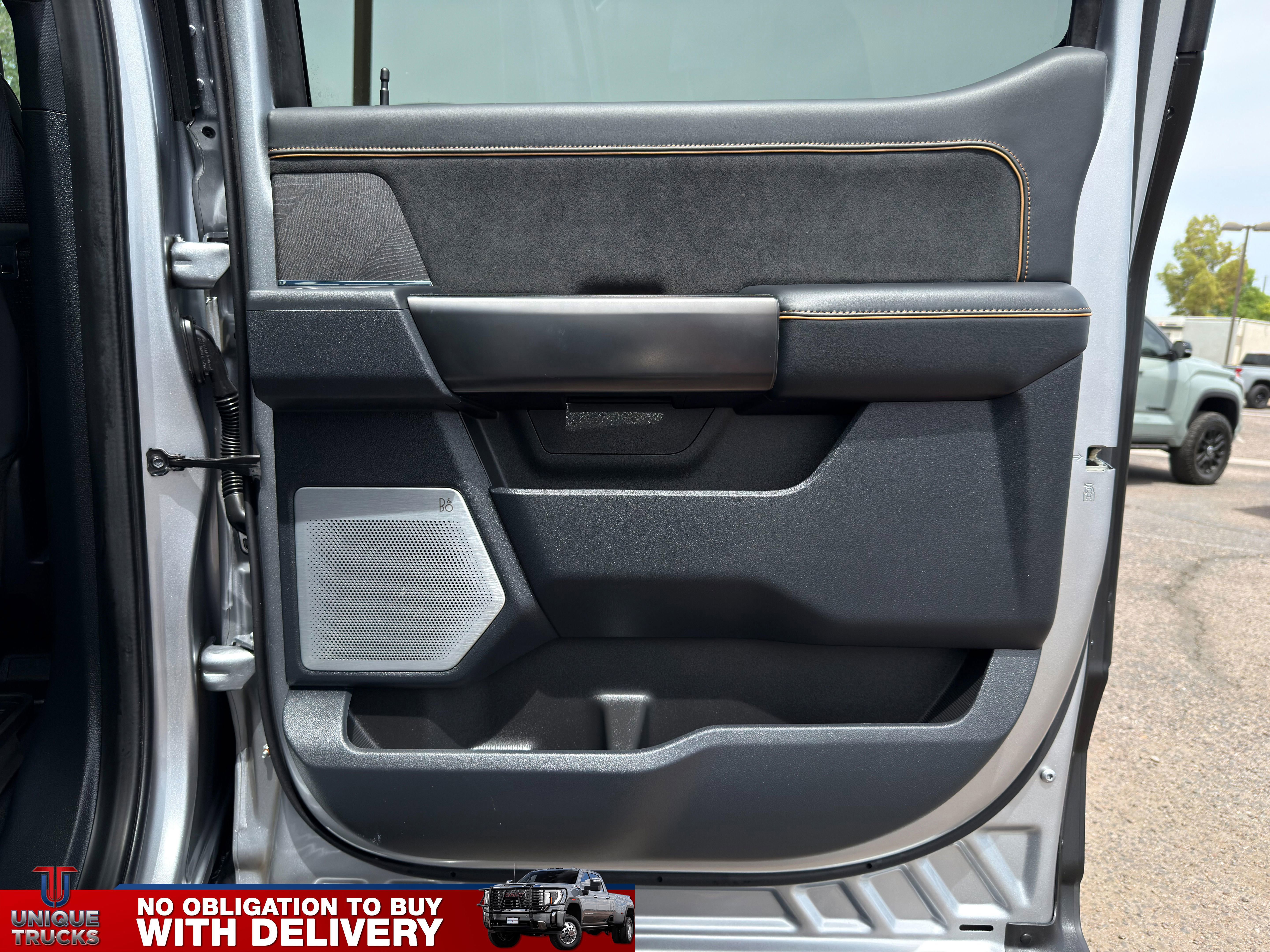 Used 2023 Ford F350 Platinum image 27