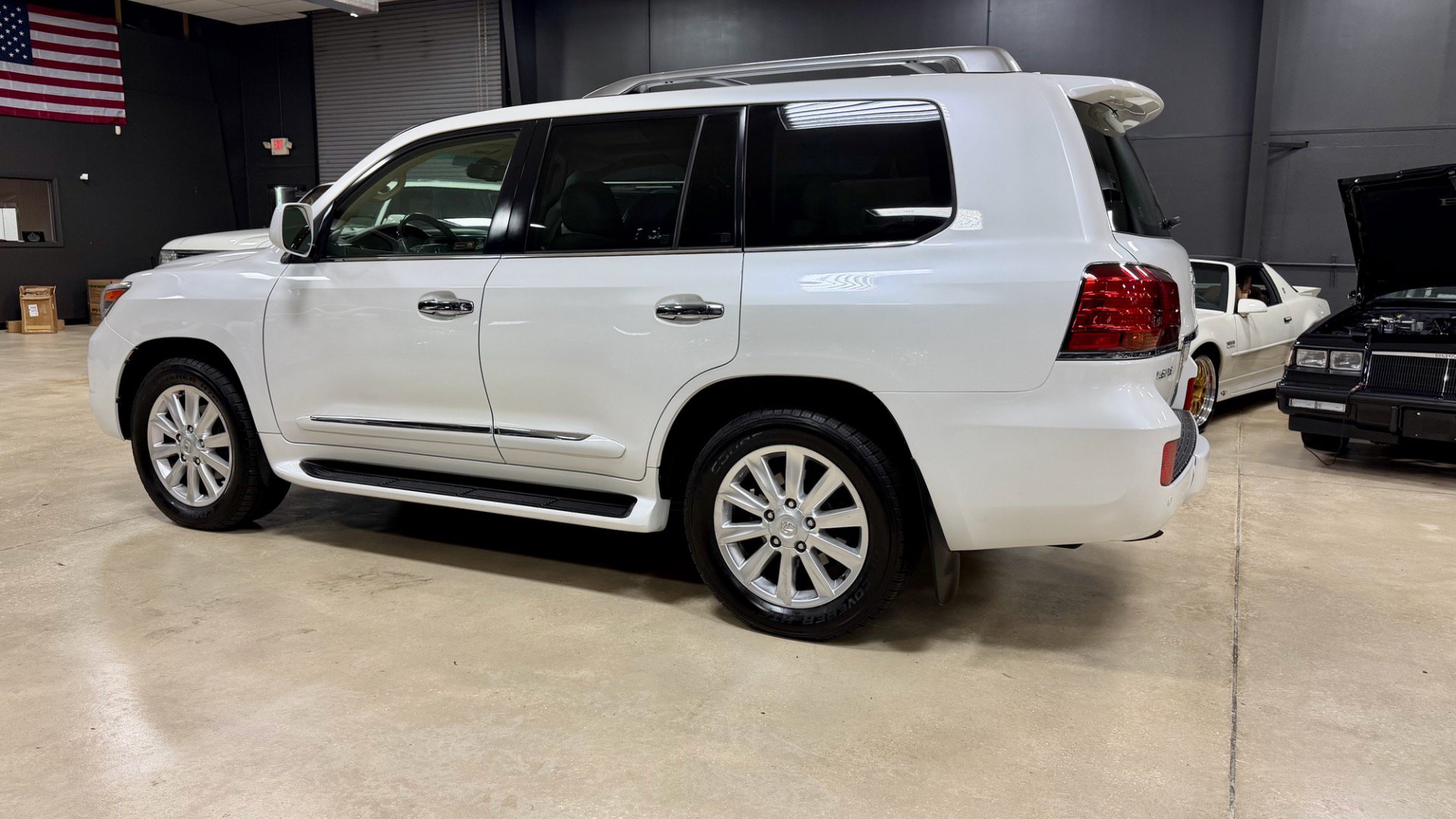 Used 2009 Lexus LX 570 4WD image 15