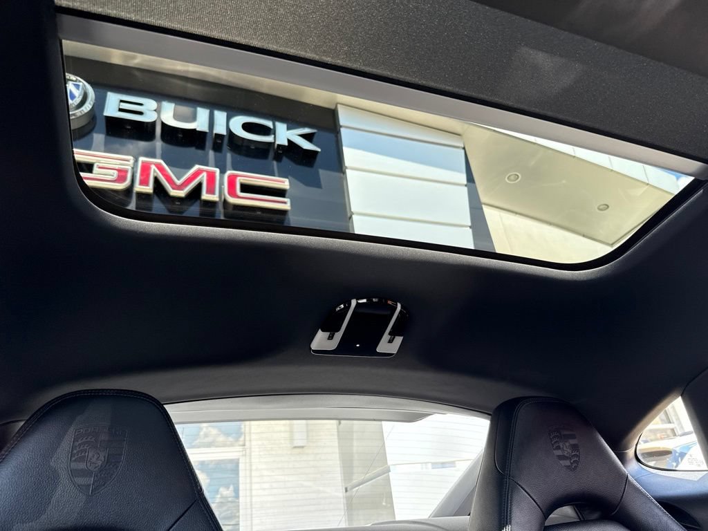 Used 2023 Porsche Panamera 4 Platinum Edition AWD/4WD image 37