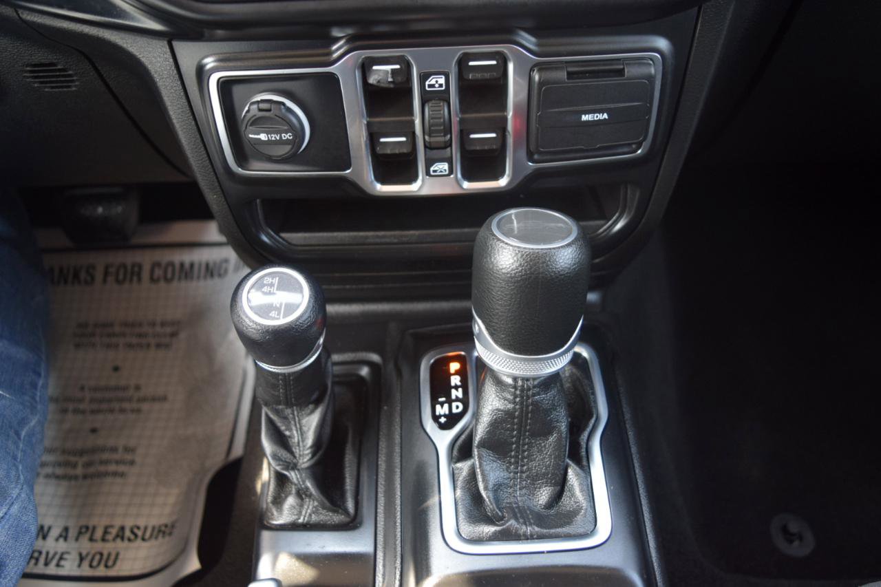 Used 2022 Jeep Gladiator Sport image 23