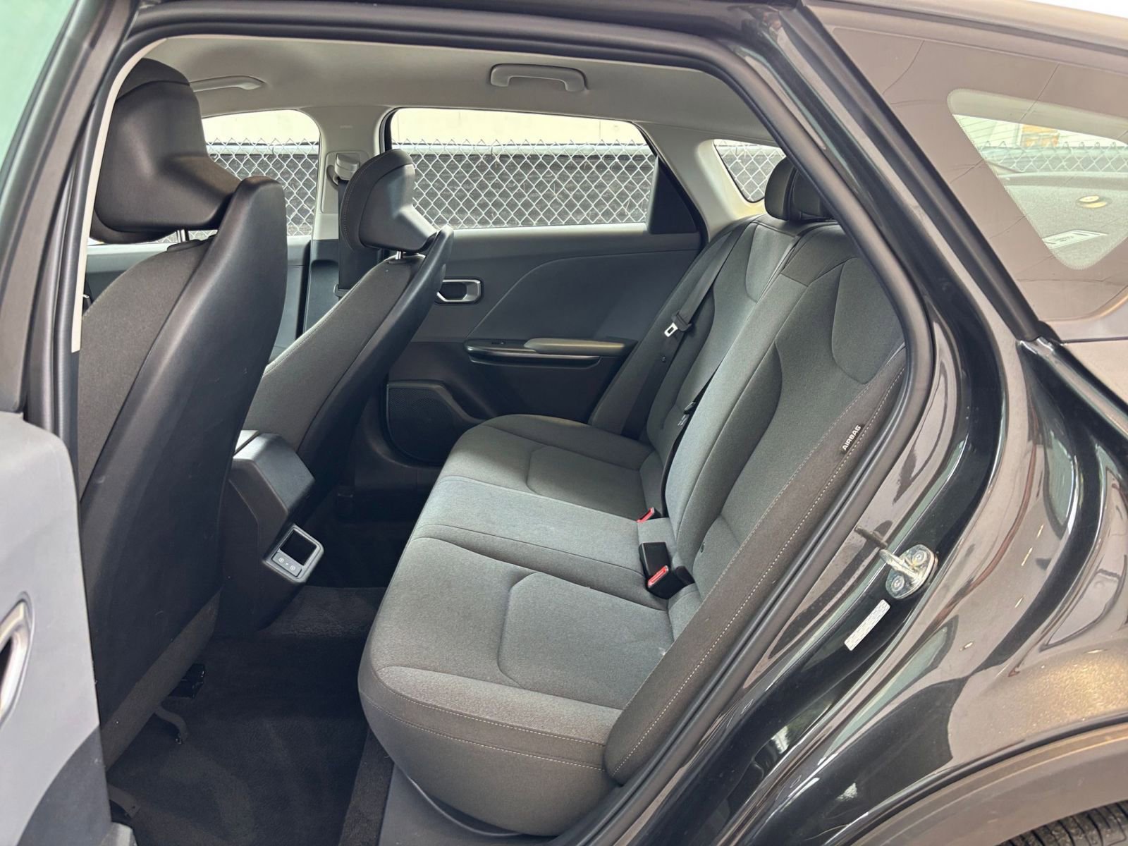 Used 2025 Kia K4 FWD image 27