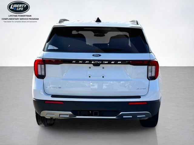 New 2026 Ford Explorer Active w/ Active Comfort Package AWD/4WD image 4