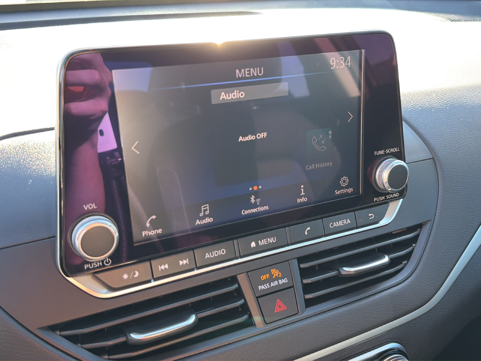 Used 2025 Nissan Altima 2.5 S FWD image 25