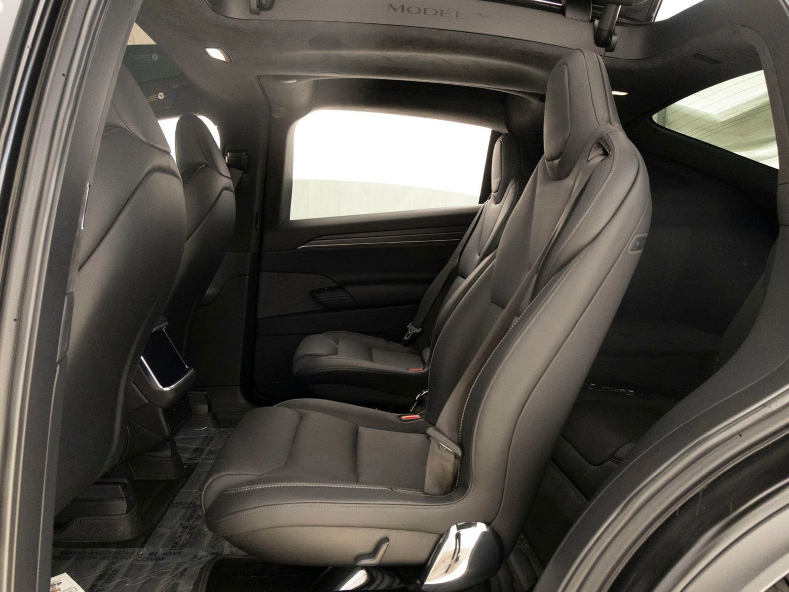 Used 2024 Tesla Model X Plaid AWD/4WD image 21