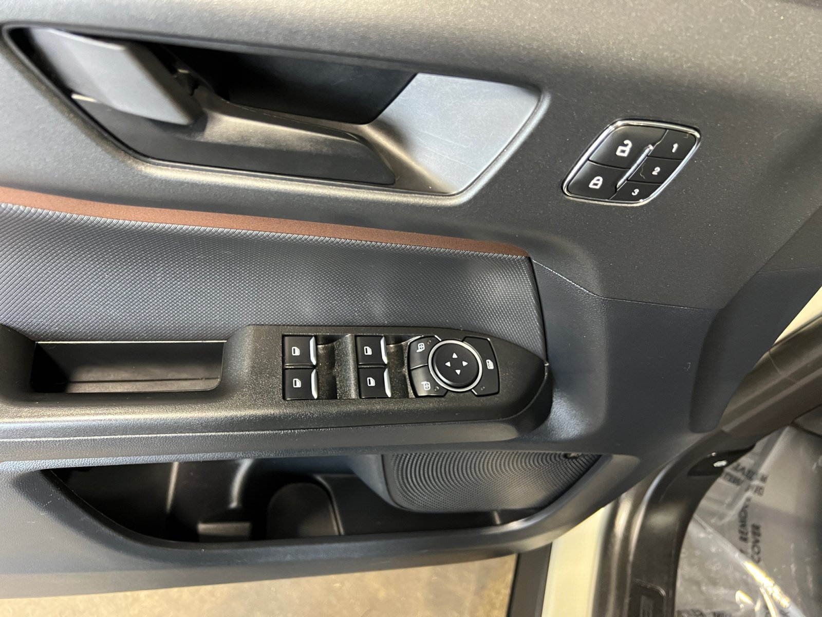 Used 2024 Ford Bronco Sport Badlands w/ Premium Package AWD/4WD image 11