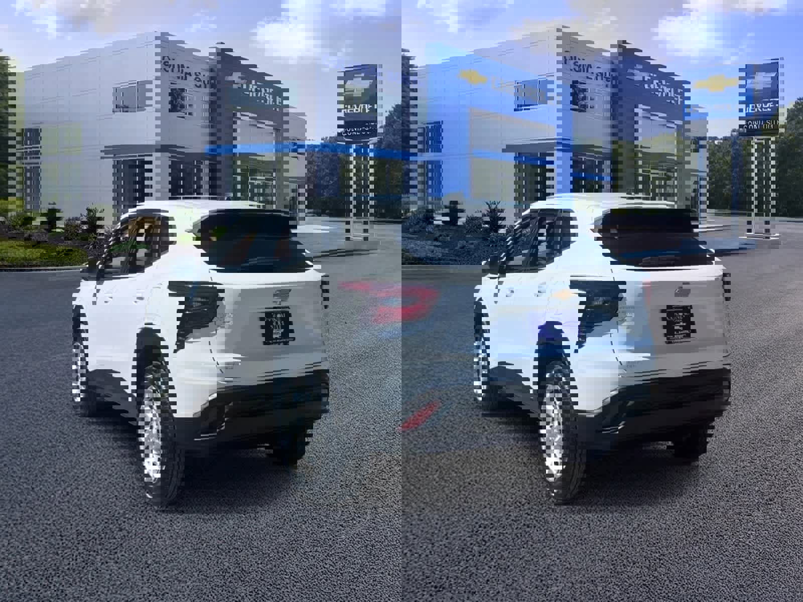 Certified 2024 Chevrolet Trax LS w/ LS Convenience Package image 4