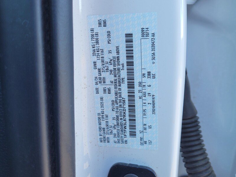 Used 2024 Ford F150 XLT w/ Mobile Office Package image 18