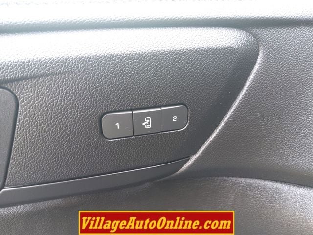 Used 2017 GMC Acadia Limited SLT FWD image 13