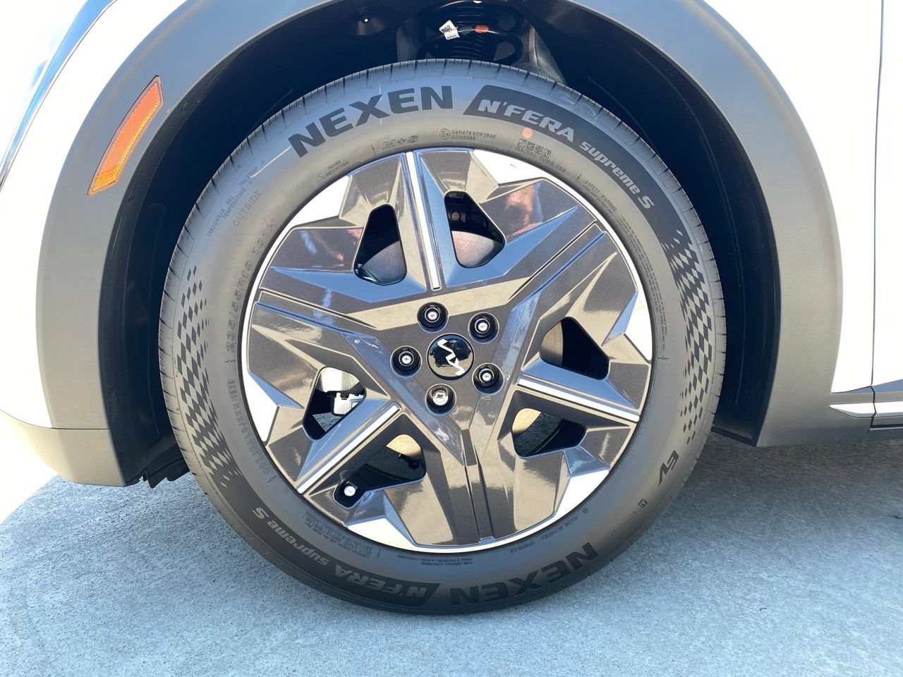 New 2026 Kia EV6 Light RWD image 10