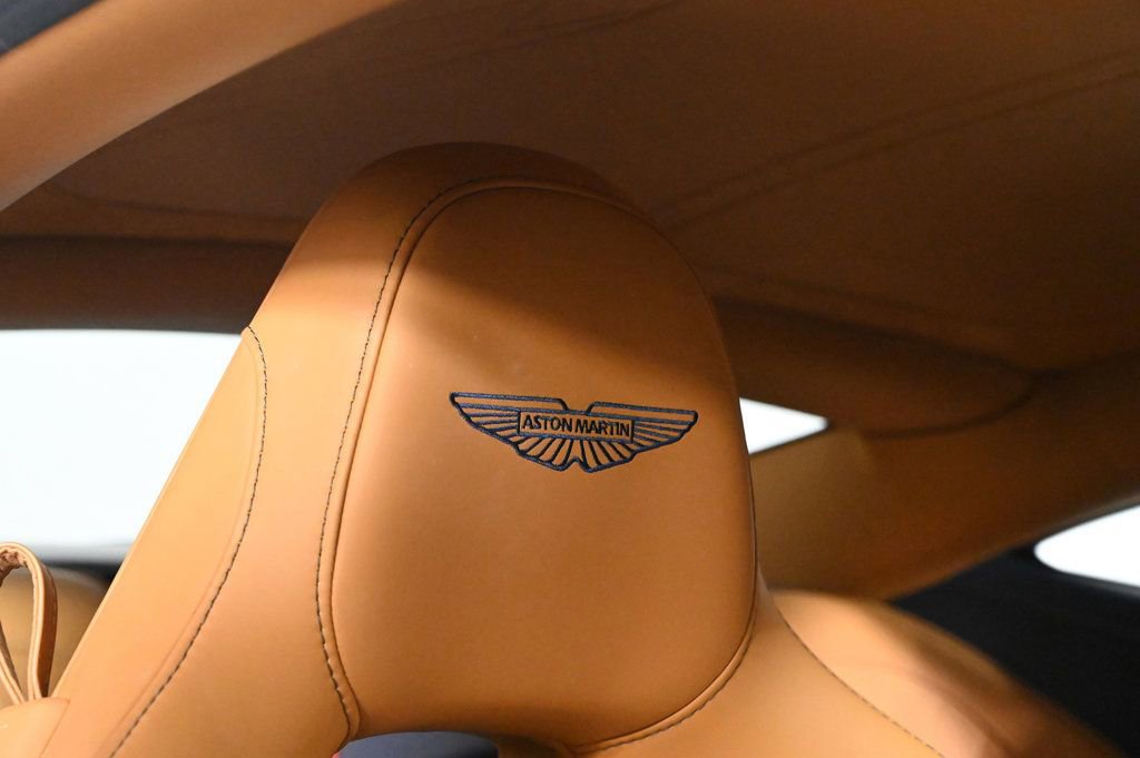 Used 2024 Aston Martin DB12 Coupe RWD image 6