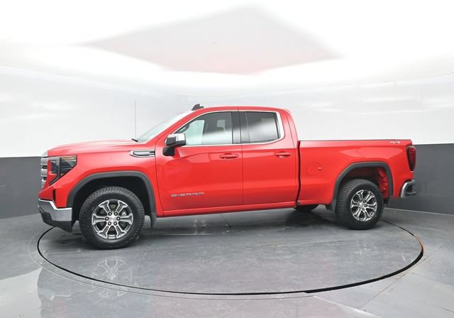 Used 2023 GMC Sierra 1500 SLE AWD/4WD image 4