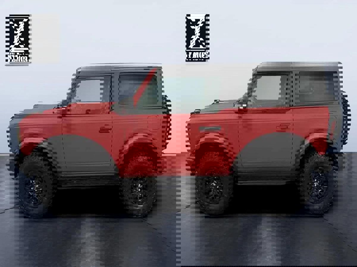 Used 2022 Ford Bronco Wildtrak image 3