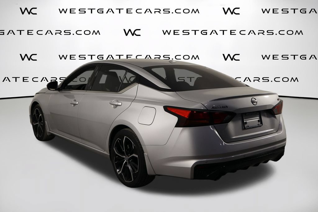 Used 2024 Nissan Altima 2.5 SR FWD image 35
