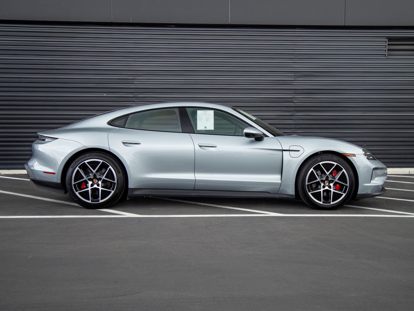 Used 2026 Porsche Taycan 4S AWD/4WD image 8