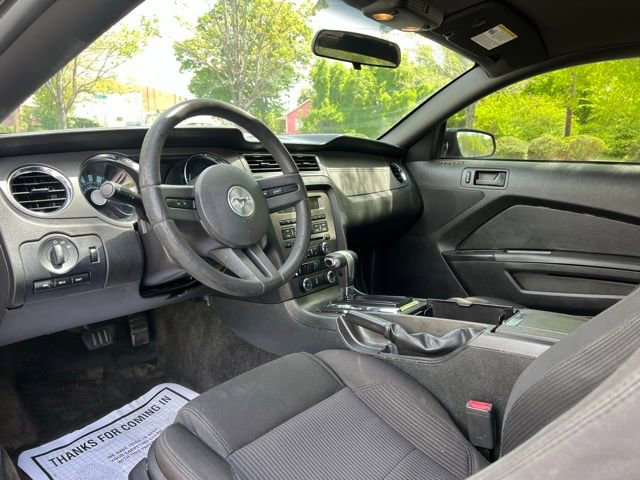 Used 2012 Ford Mustang Coupe RWD image 10