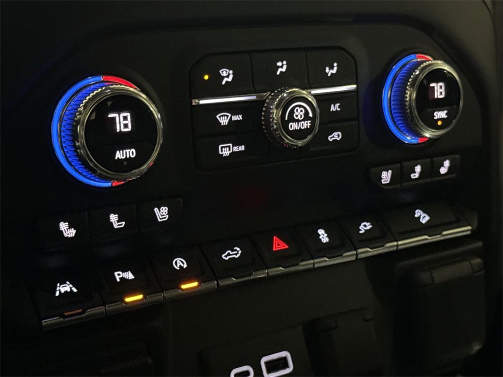 Used 2020 GMC Sierra 1500 AT4 w/ AT4 Premium Package image 17