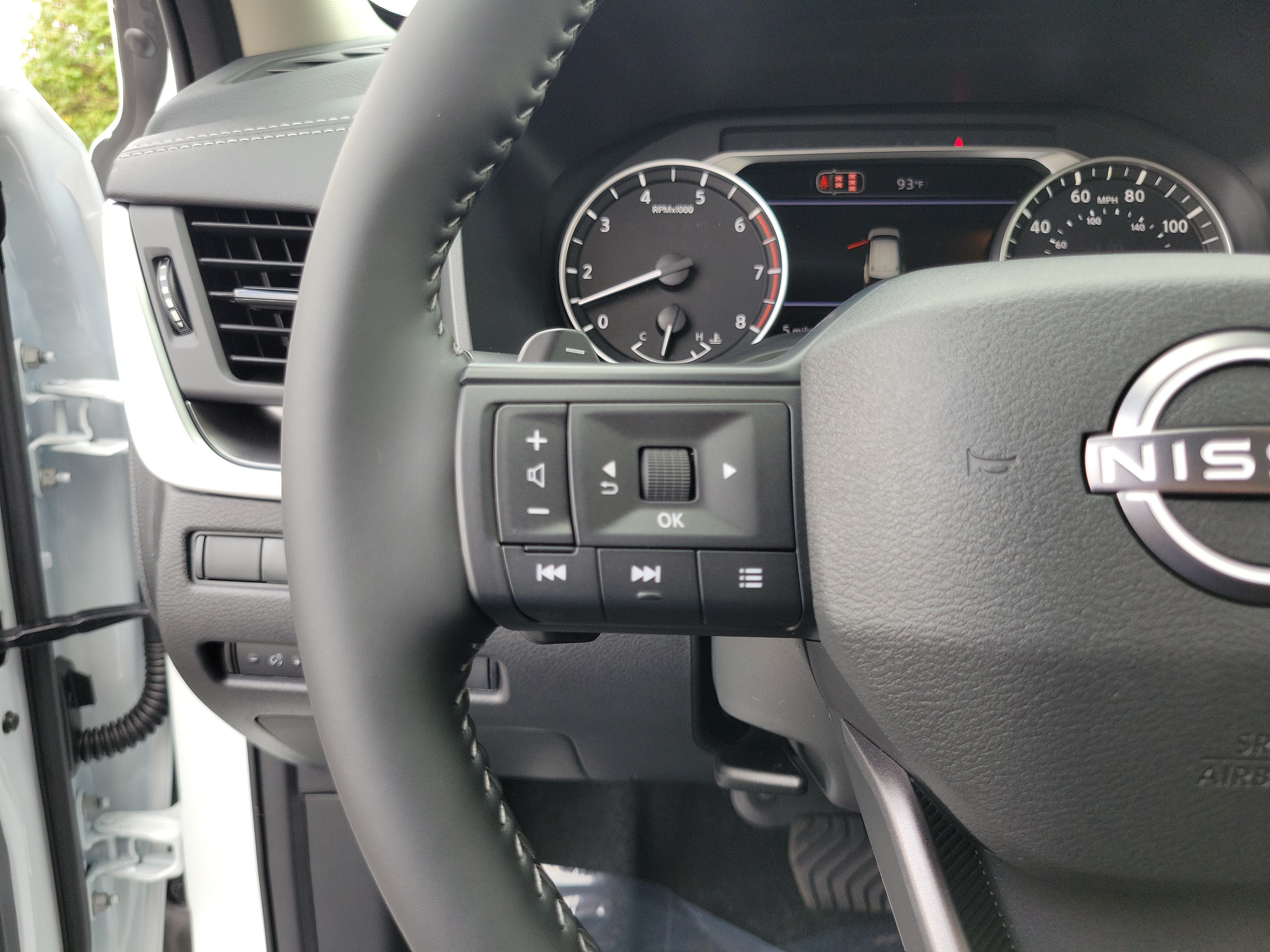 New 2026 Nissan Rogue SV w/ Cold Weather Package AWD/4WD image 22