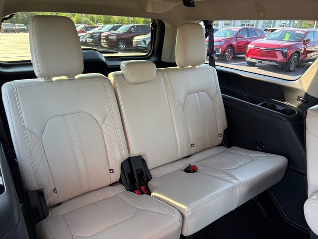 Used 2020 Ford Expedition Max Platinum AWD/4WD image 18