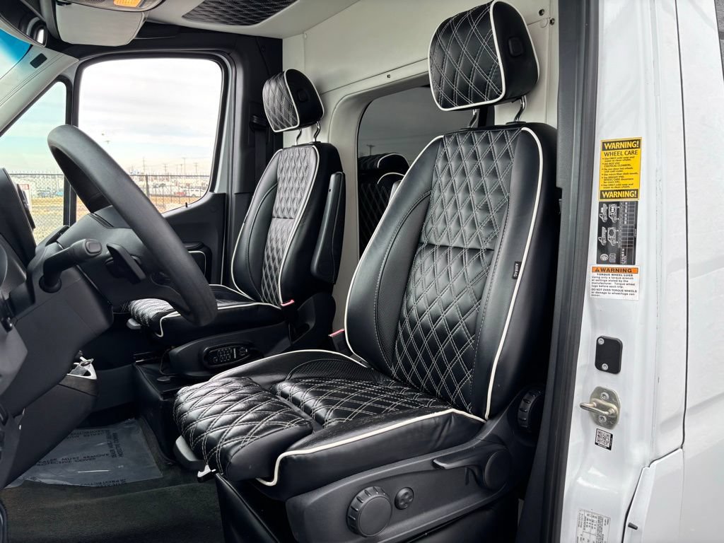 Used 2019 Mercedes-Benz Sprinter 170 w/ Driver Convenience Package image 21