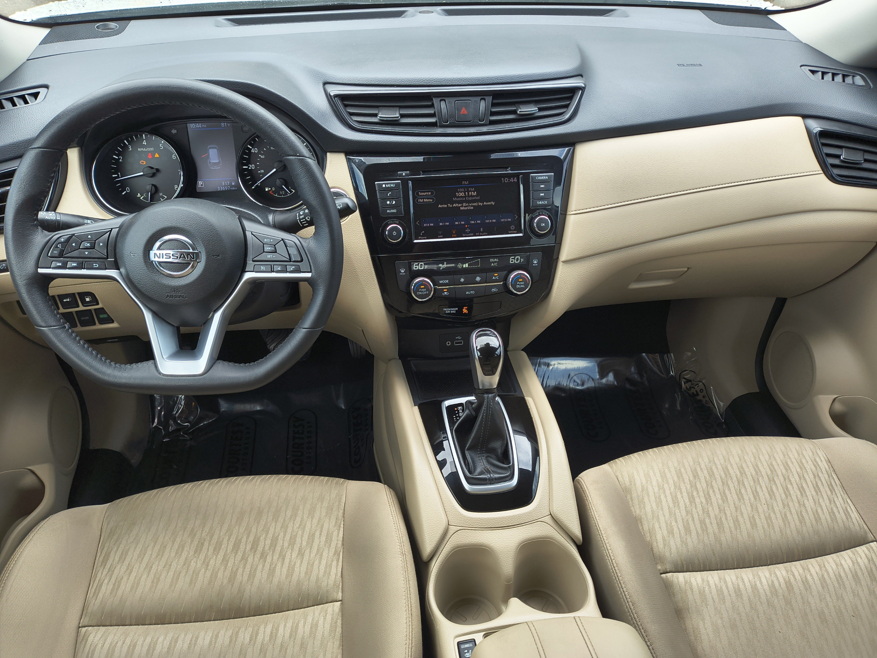 Certified 2019 Nissan Rogue SV FWD image 15