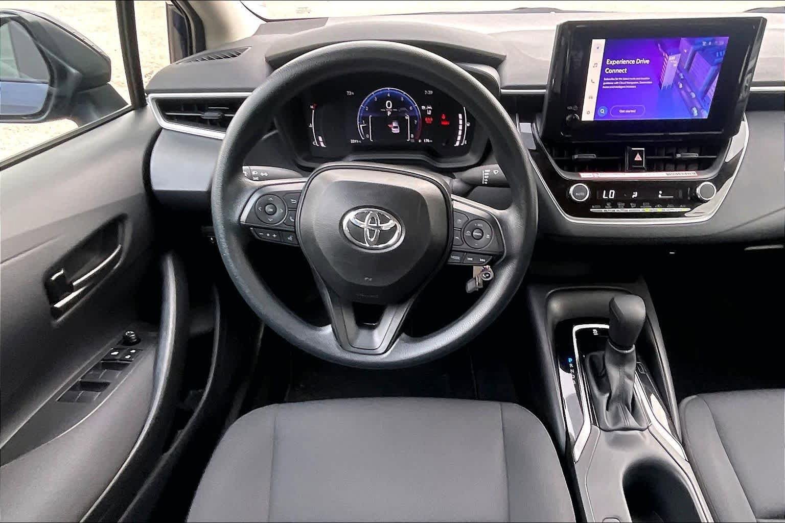 Used 2026 Toyota Corolla LE image 6