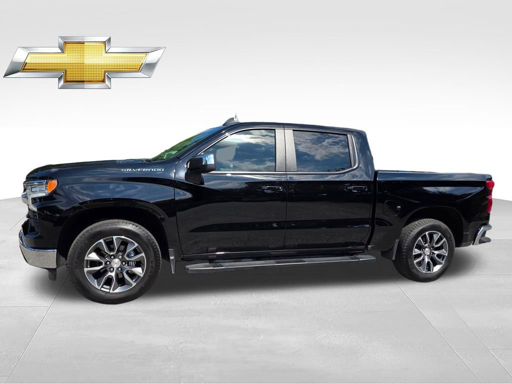 Certified 2025 Chevrolet Silverado 1500 LT RWD image 3