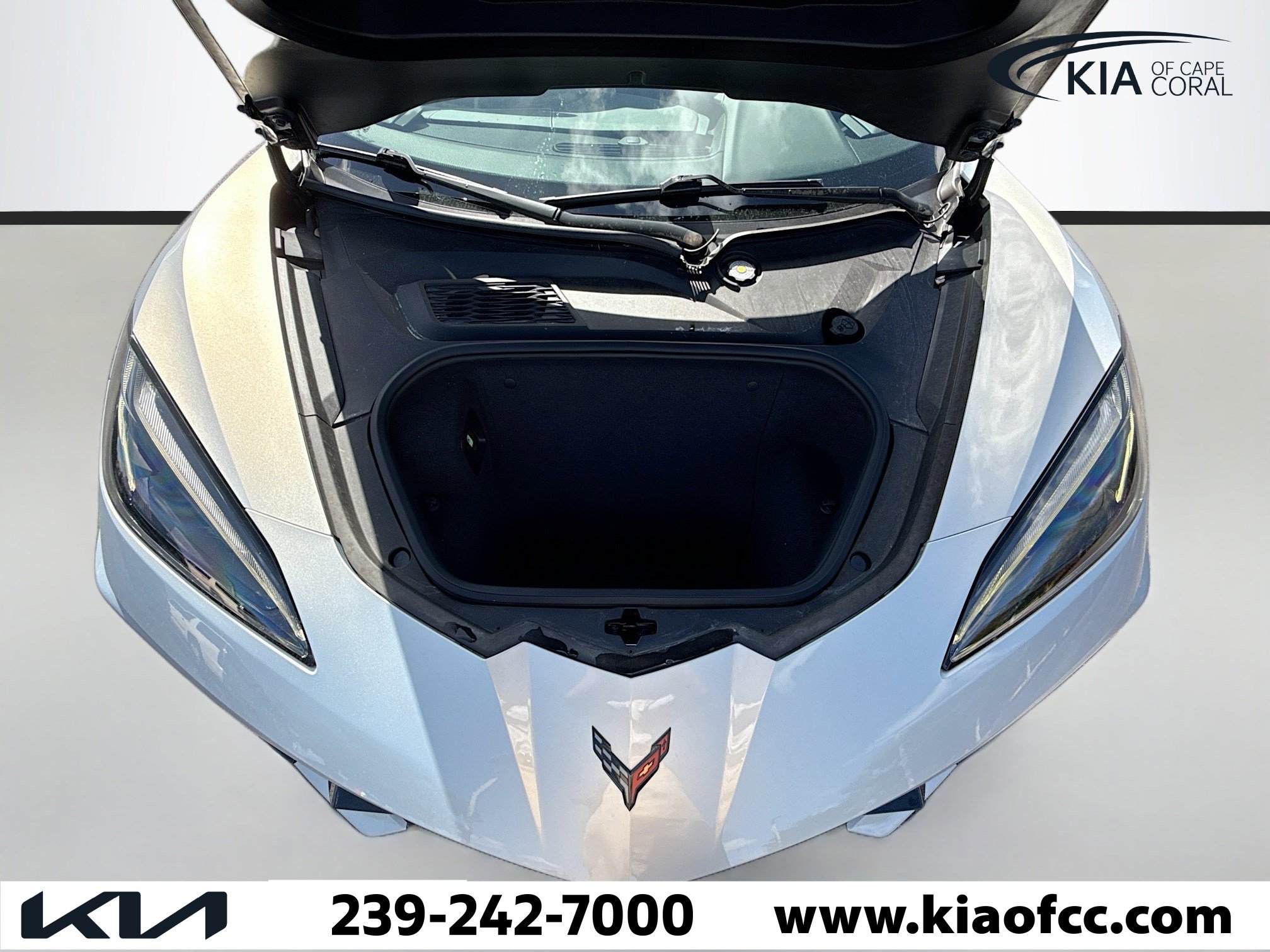 Used 2021 Chevrolet Corvette Stingray Convertible w/ 1LT image 40