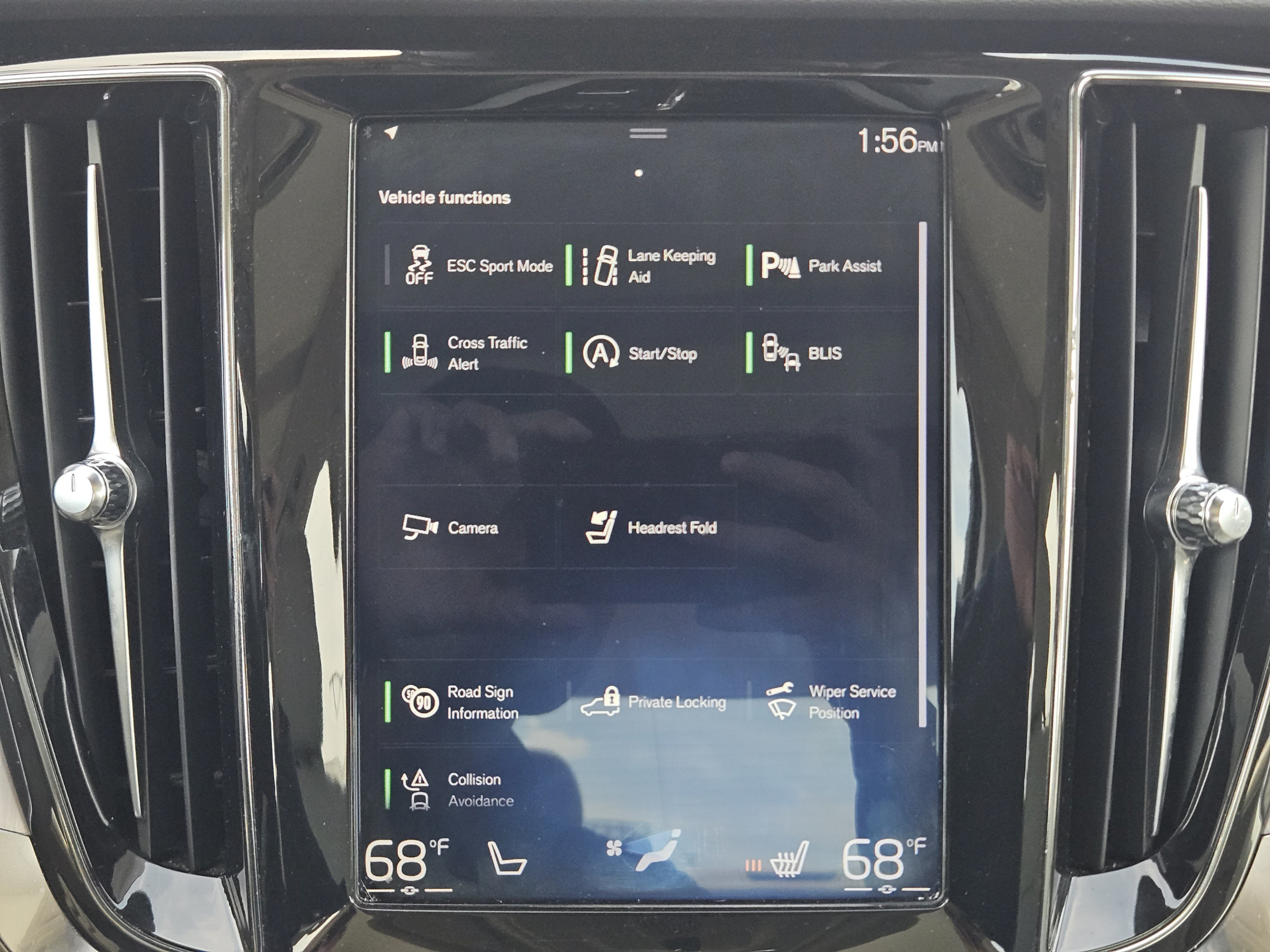 Used 2019 Volvo S60 T6 Momentum w/ Premium Package AWD/4WD image 9