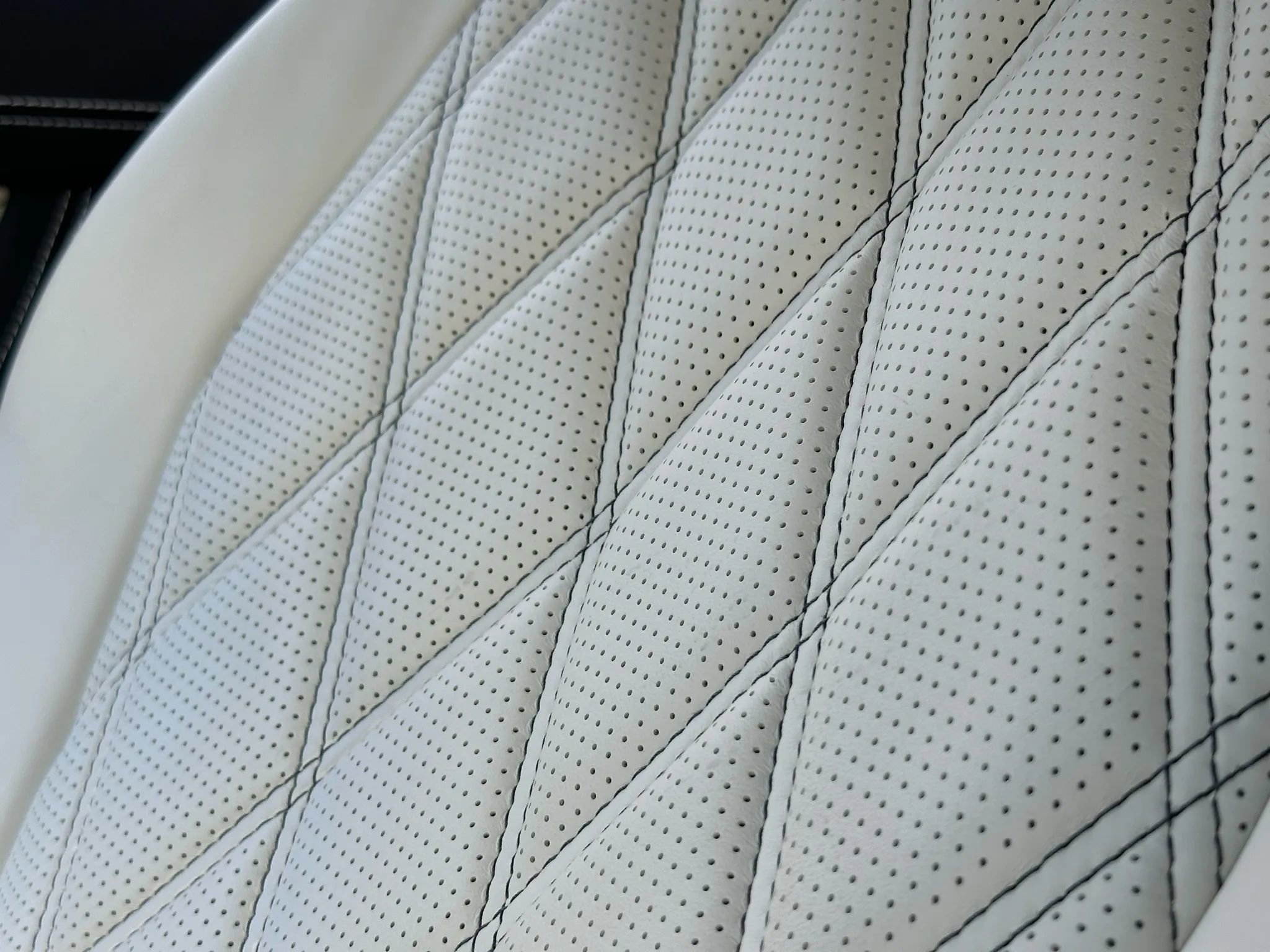 Used 2013 Bentley Continental GT image 47