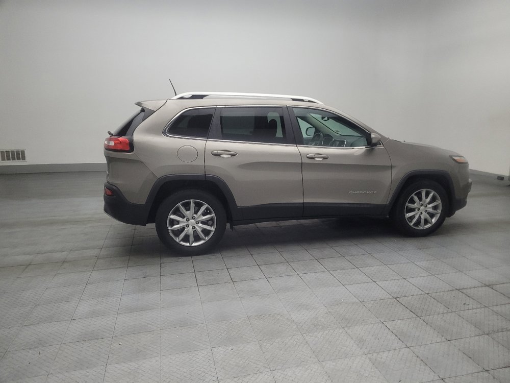 Used 2018 Jeep Cherokee Limited w/ Technology Group AWD/4WD image 10
