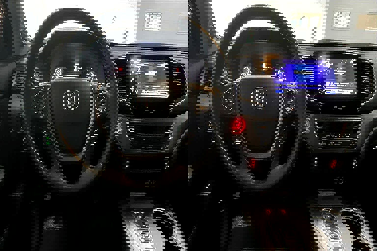 Used 2023 Honda Ridgeline RTL-E image 12