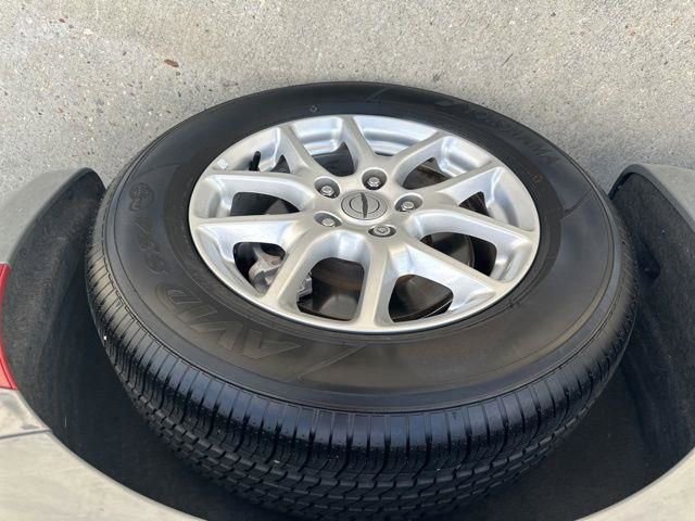 Used 2022 Chrysler Pacifica Touring-L w/ Uconnect Theater Family Group image 15