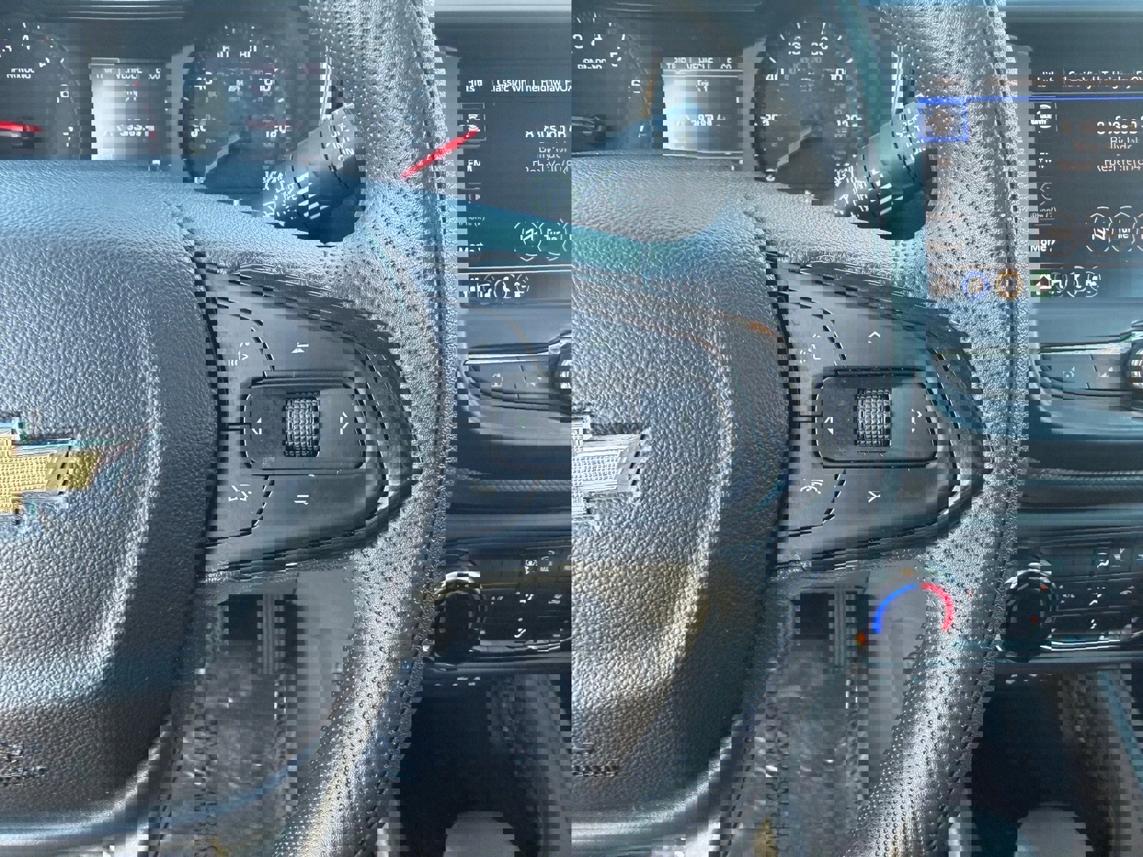 Used 2022 Chevrolet TrailBlazer LT w/ Confidence II Package image 24