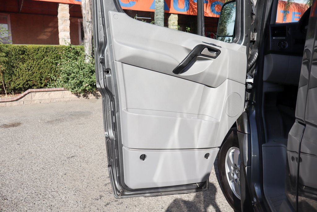 Used 2018 Mercedes-Benz Sprinter 2500 image 17