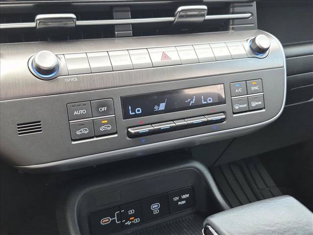 Used 2024 Hyundai Kona SEL FWD image 10