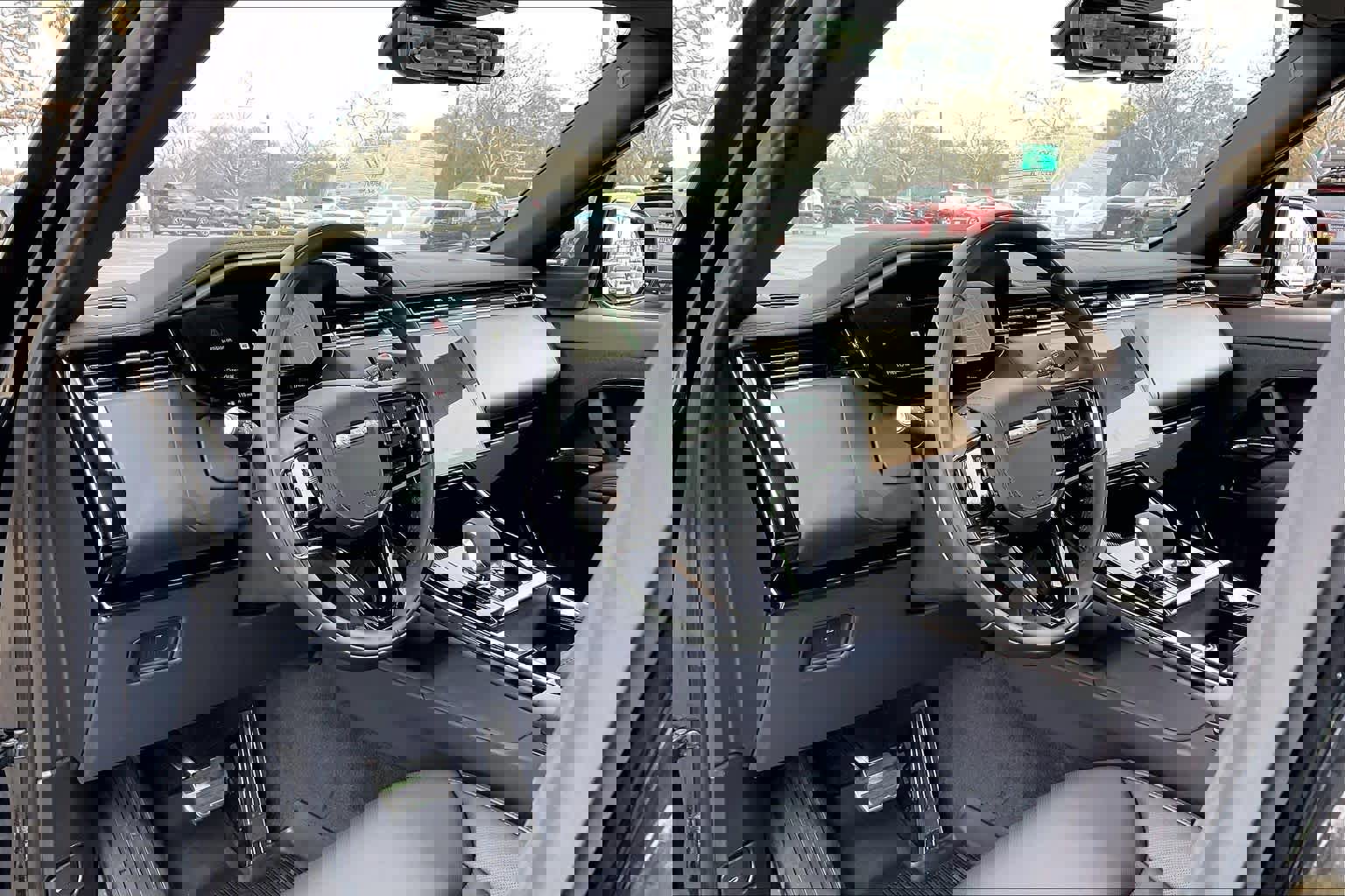 New 2025 Land Rover Range Rover Sport Dynamic SE image 8