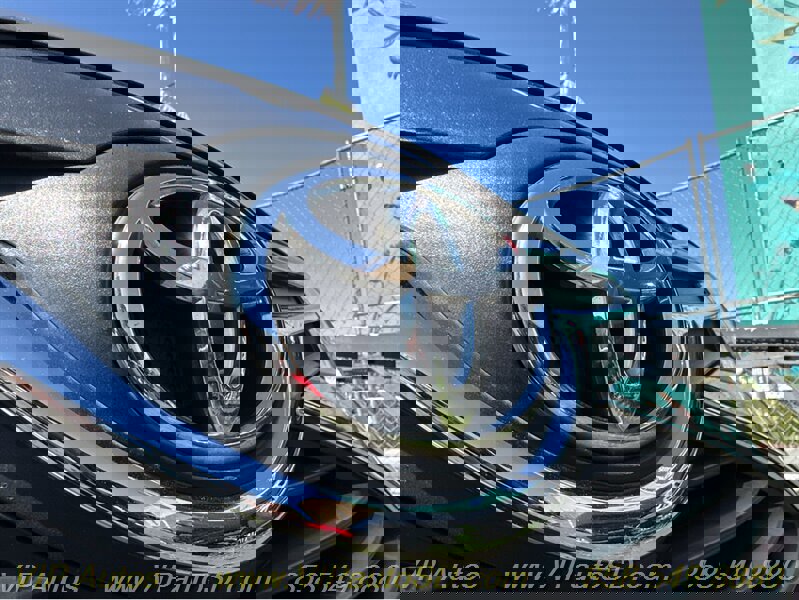 Used 2017 Toyota Yaris LE image 36