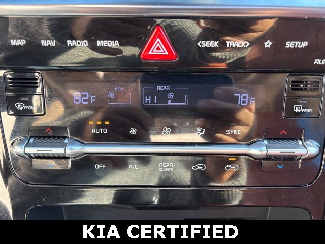 Certified 2023 Kia Carnival SX Prestige image 18