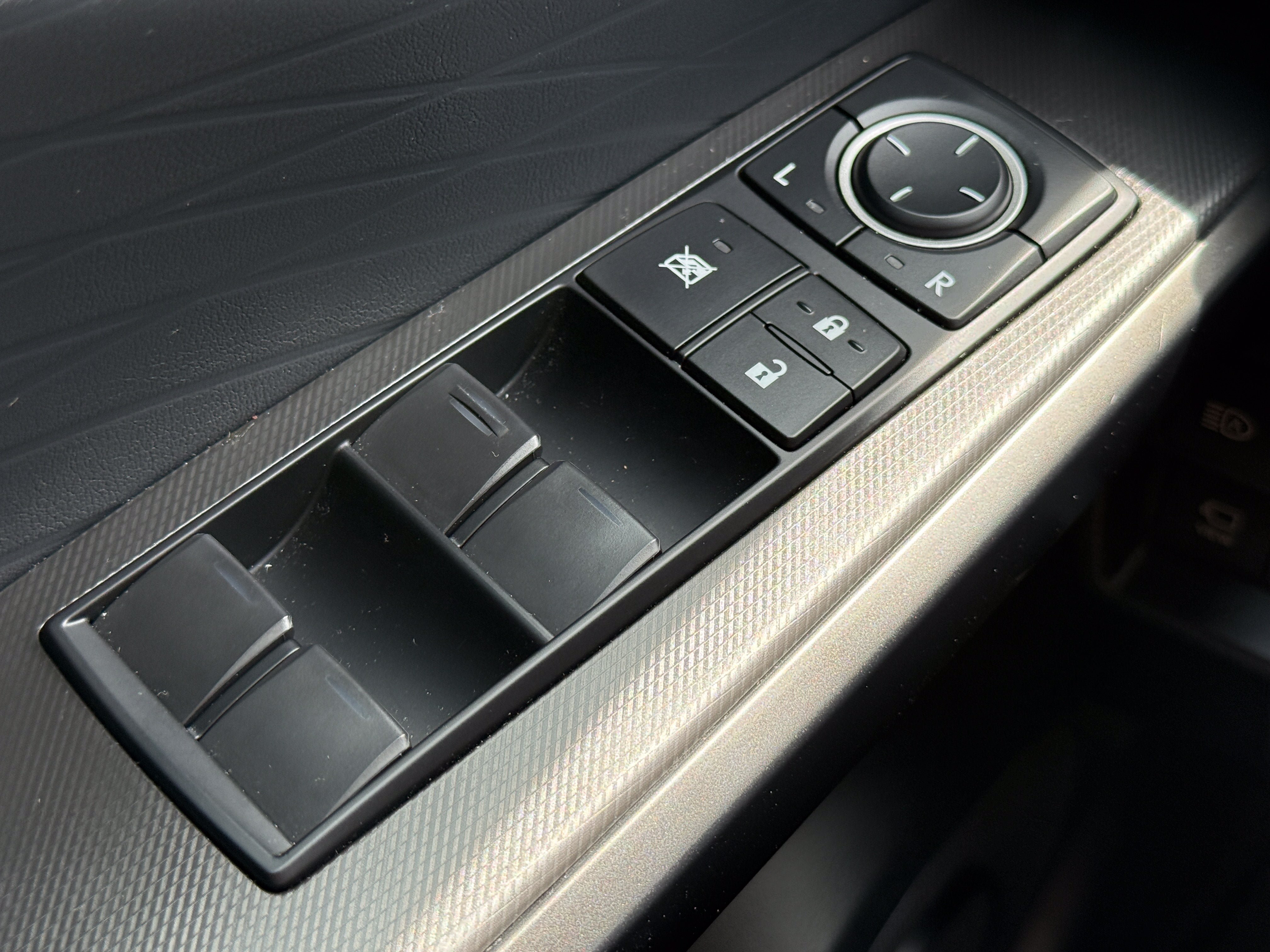 Used 2023 Lexus IS 350 F Sport w/ Navigation Package RWD image 22