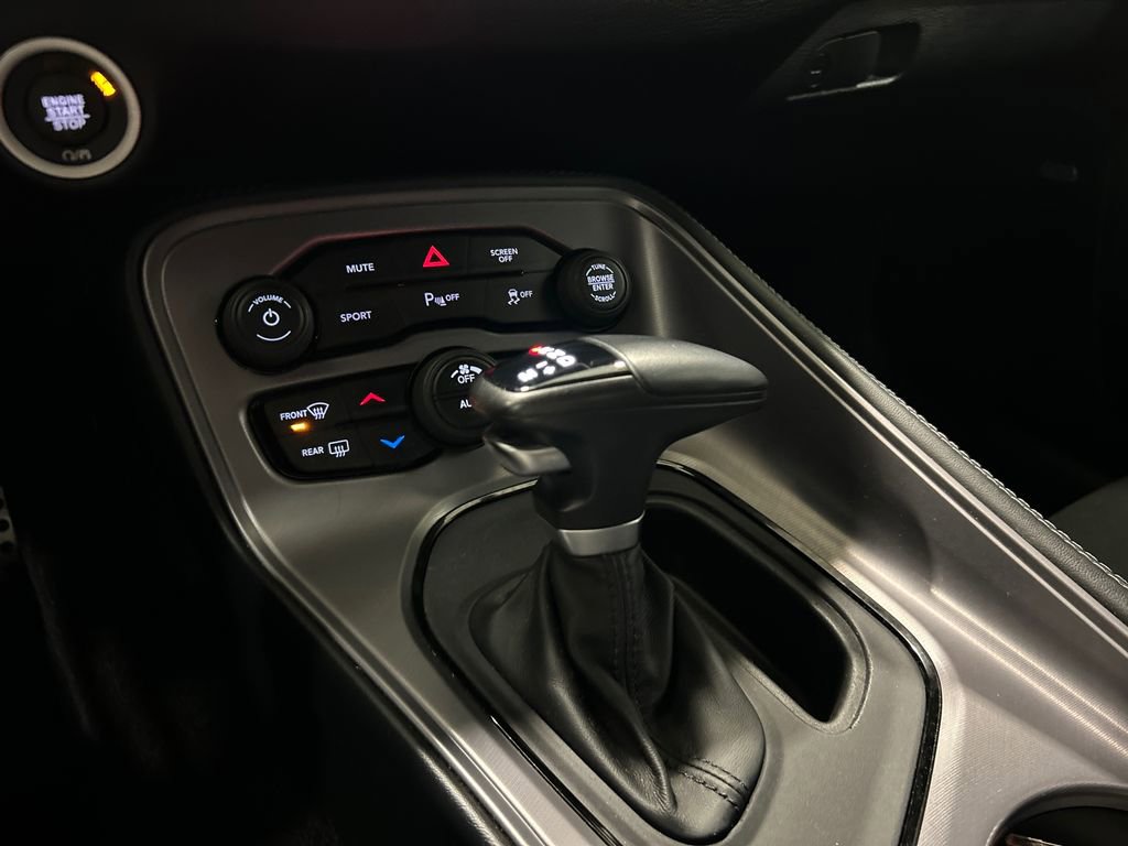 Used 2023 Dodge Challenger R/T w/ Blacktop Package image 26