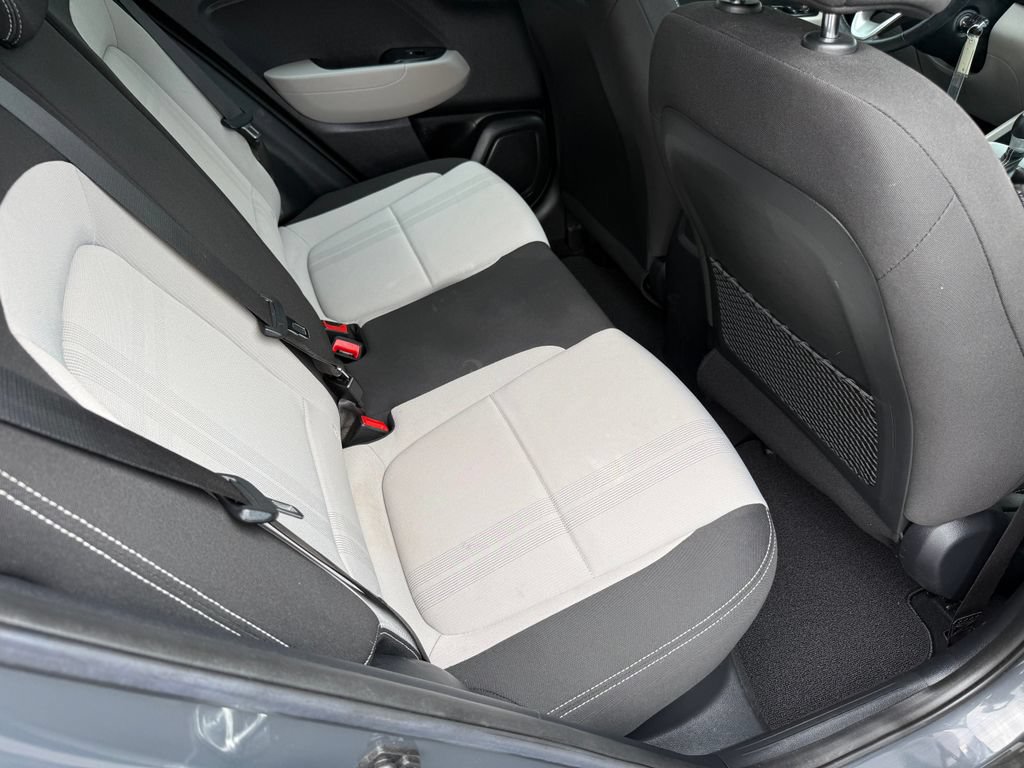 Used 2023 Hyundai Venue SEL w/ Cargo Package FWD image 37
