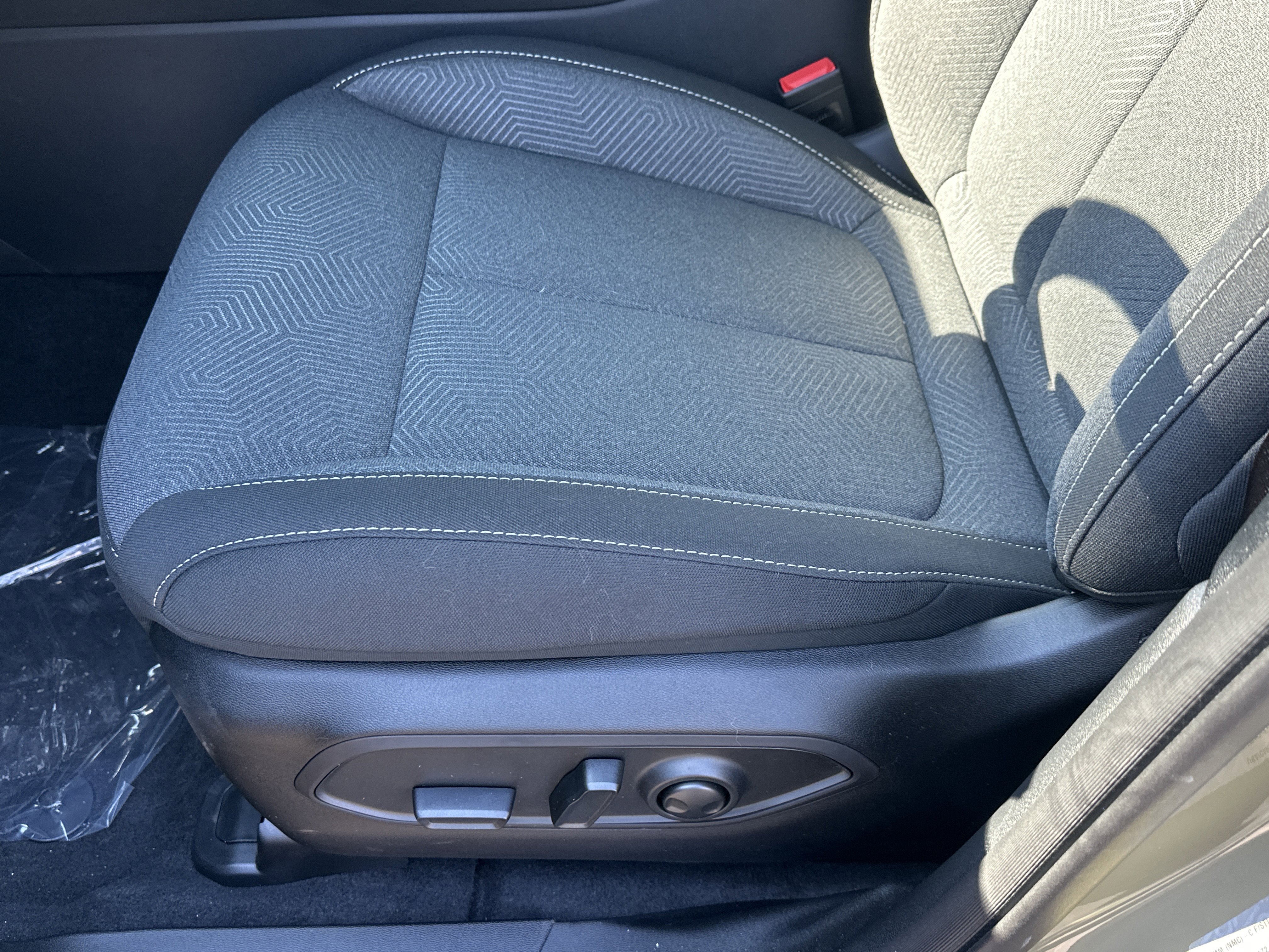 New 2026 Jeep Cherokee Laredo AWD/4WD image 25