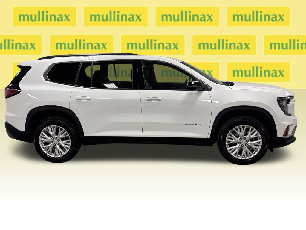 Used 2026 GMC Acadia Elevation w/ Elevation Premium Package FWD image 20