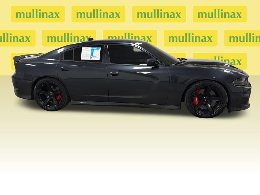 Used 2018 Dodge Charger SRT RWD image 24