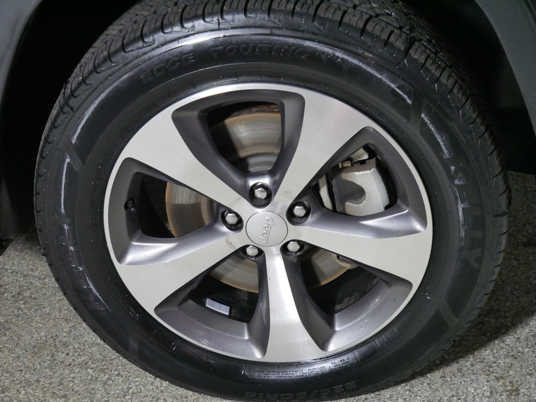 Used 2022 Jeep Cherokee Limited image 15