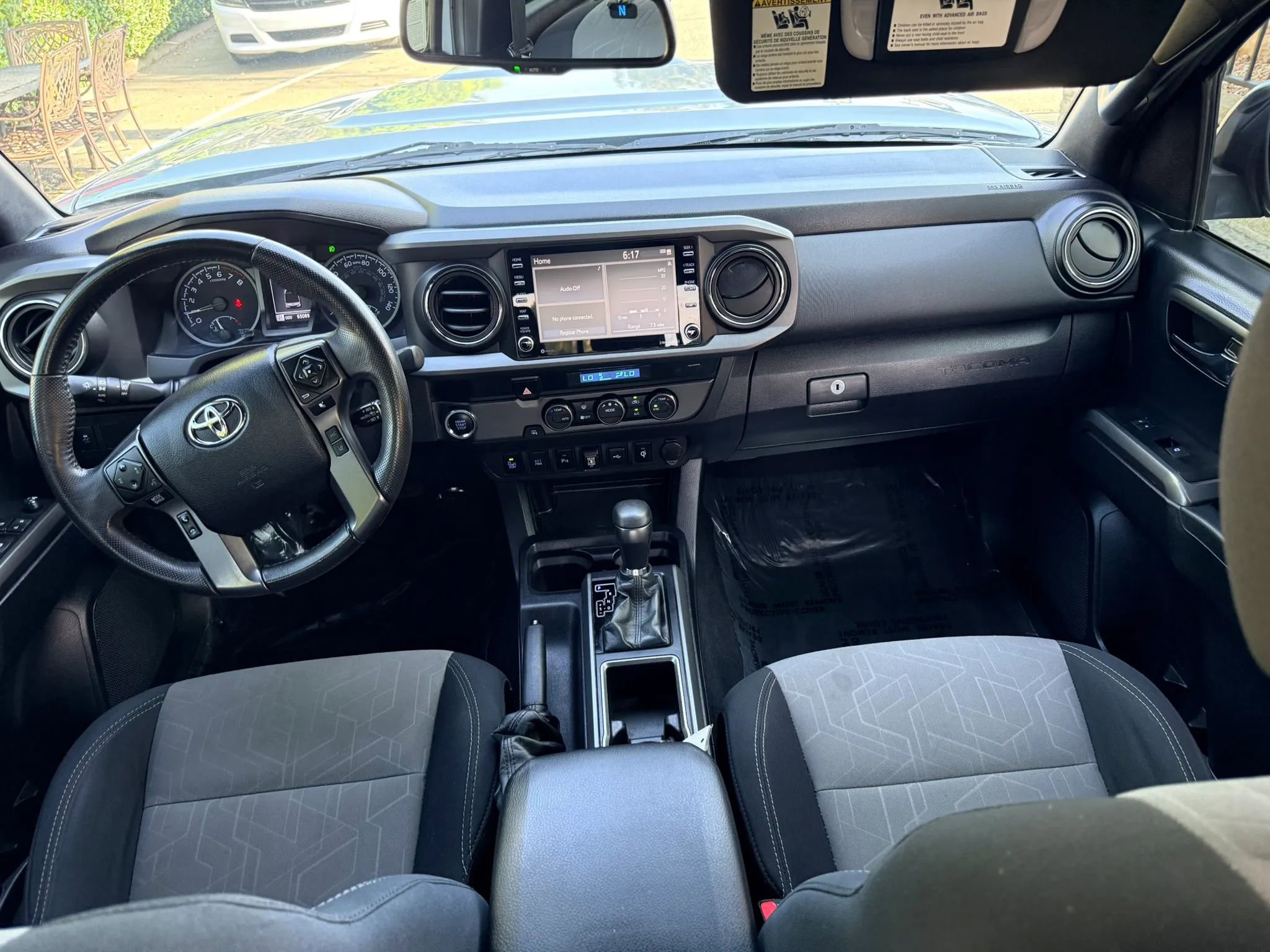 Used 2021 Toyota Tacoma TRD Sport w/ Technology Package image 18