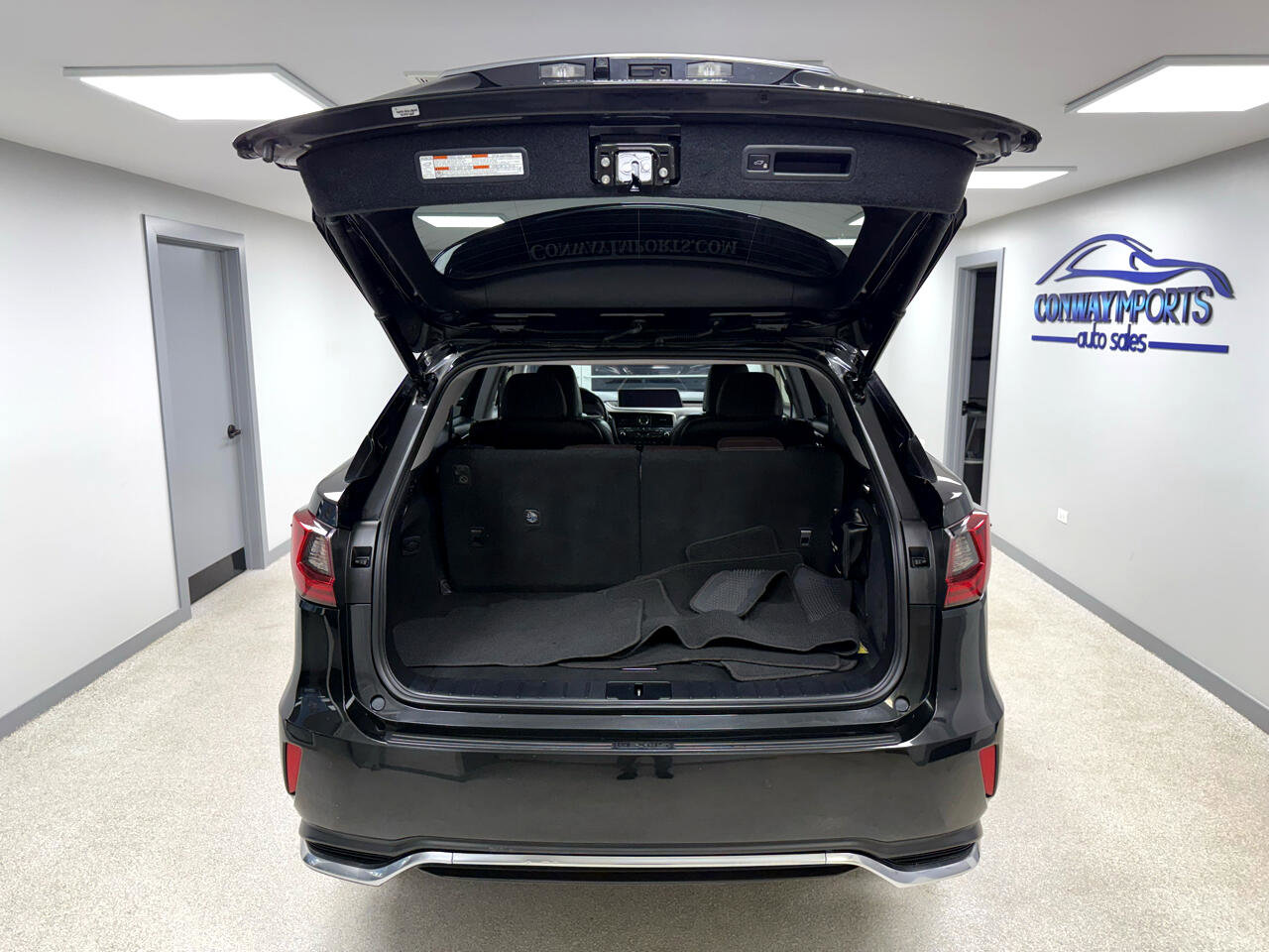 Used 2018 Lexus RX 450hL Premium w/ Premium Package image 38