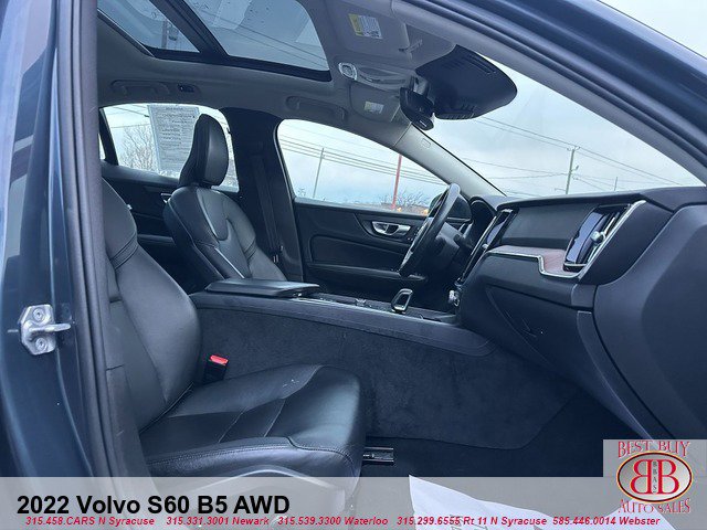 Used 2022 Volvo S60 B5 Momentum w/ Premium Package image 17