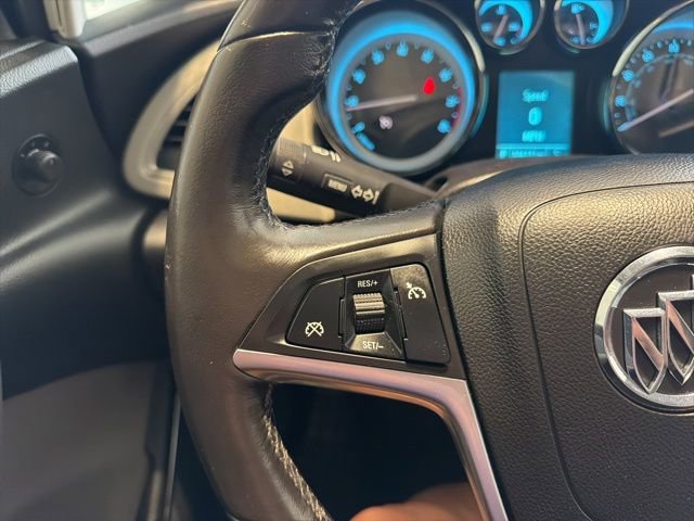 Used 2015 Buick Verano FWD image 23